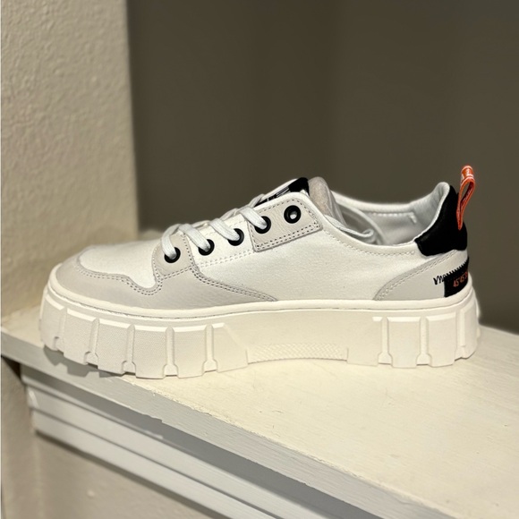 Palladium Pallatower Lo Star White Leather Platform Sneaker  Womens 6 Youth 4.5Y - Picture 3 of 10